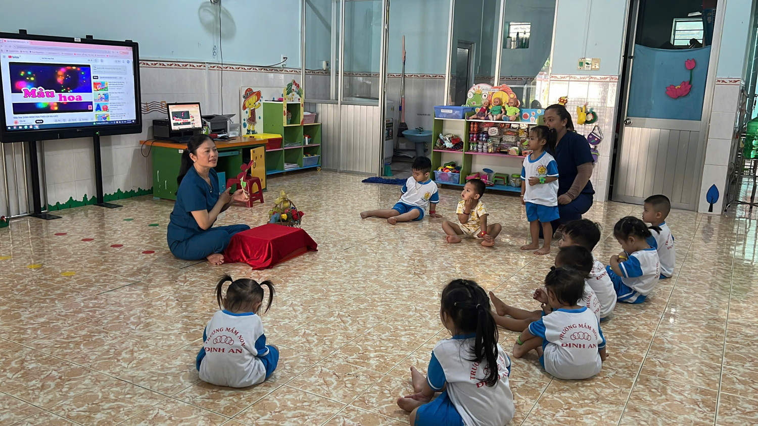 nhận biết phân biệt