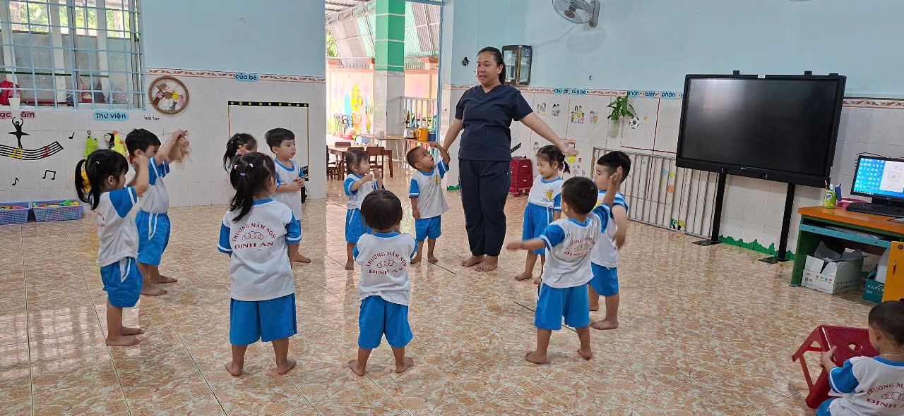 nhận biết tập nói